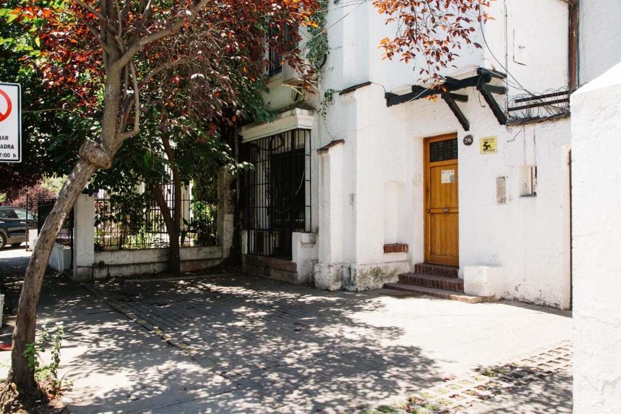 Готель Casona Providencia Сантьяго Екстер'єр фото